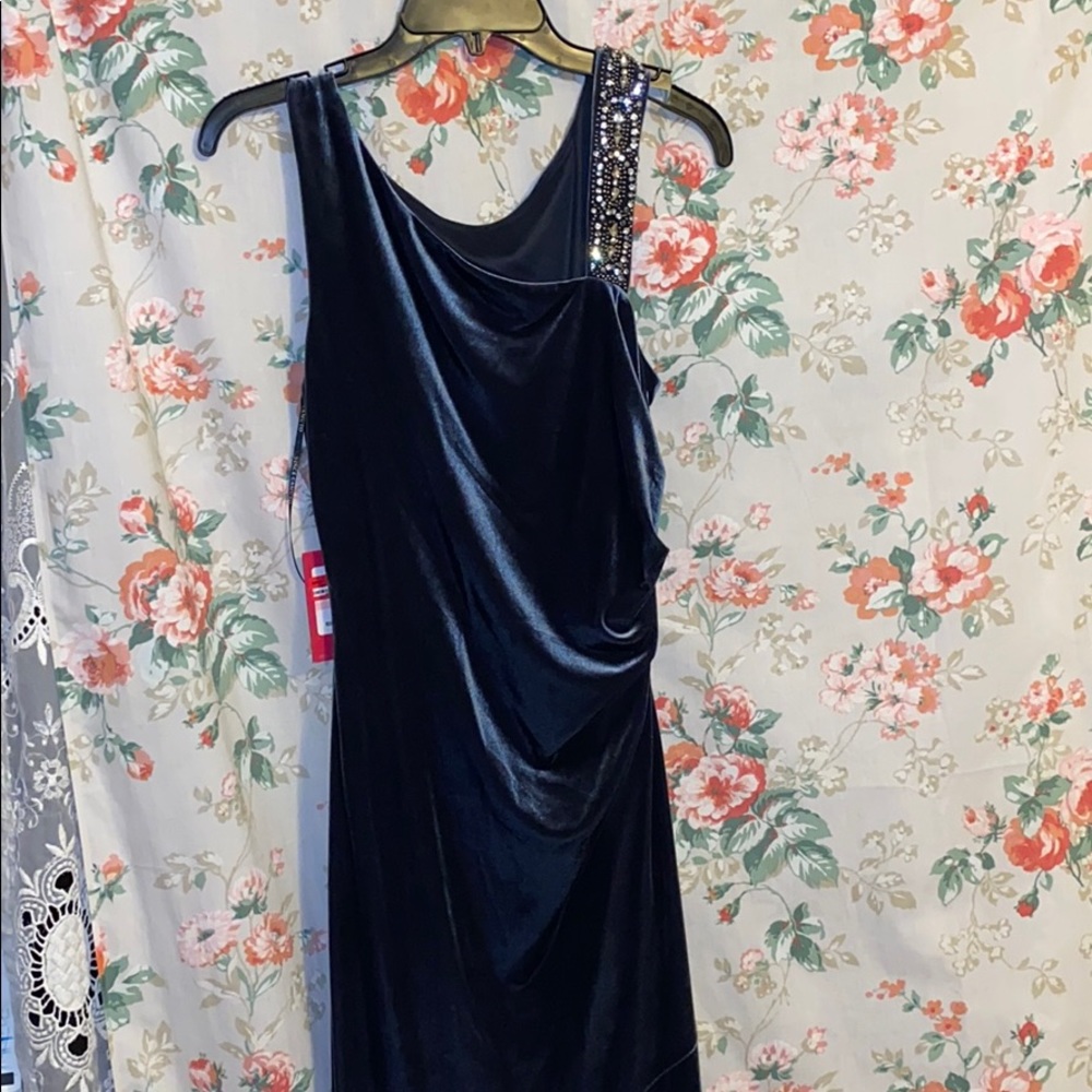 Long dress